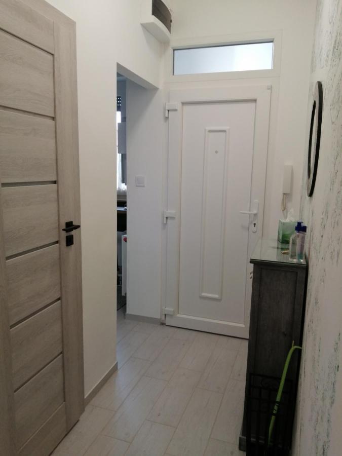 Hanna Apartman Сегед Екстериор снимка
